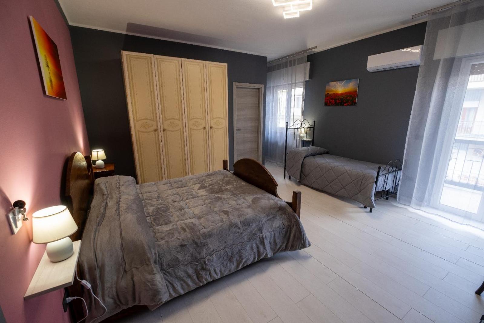 Room 112 Oltremare บาเกเรีย ภายนอก รูปภาพ