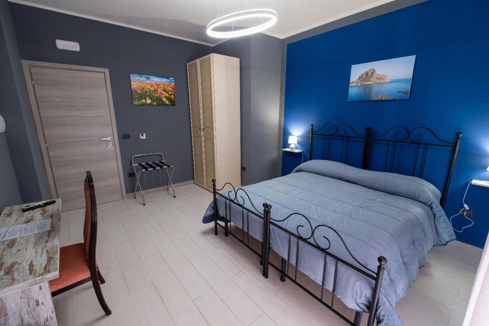 Room 112 Oltremare บาเกเรีย ภายนอก รูปภาพ